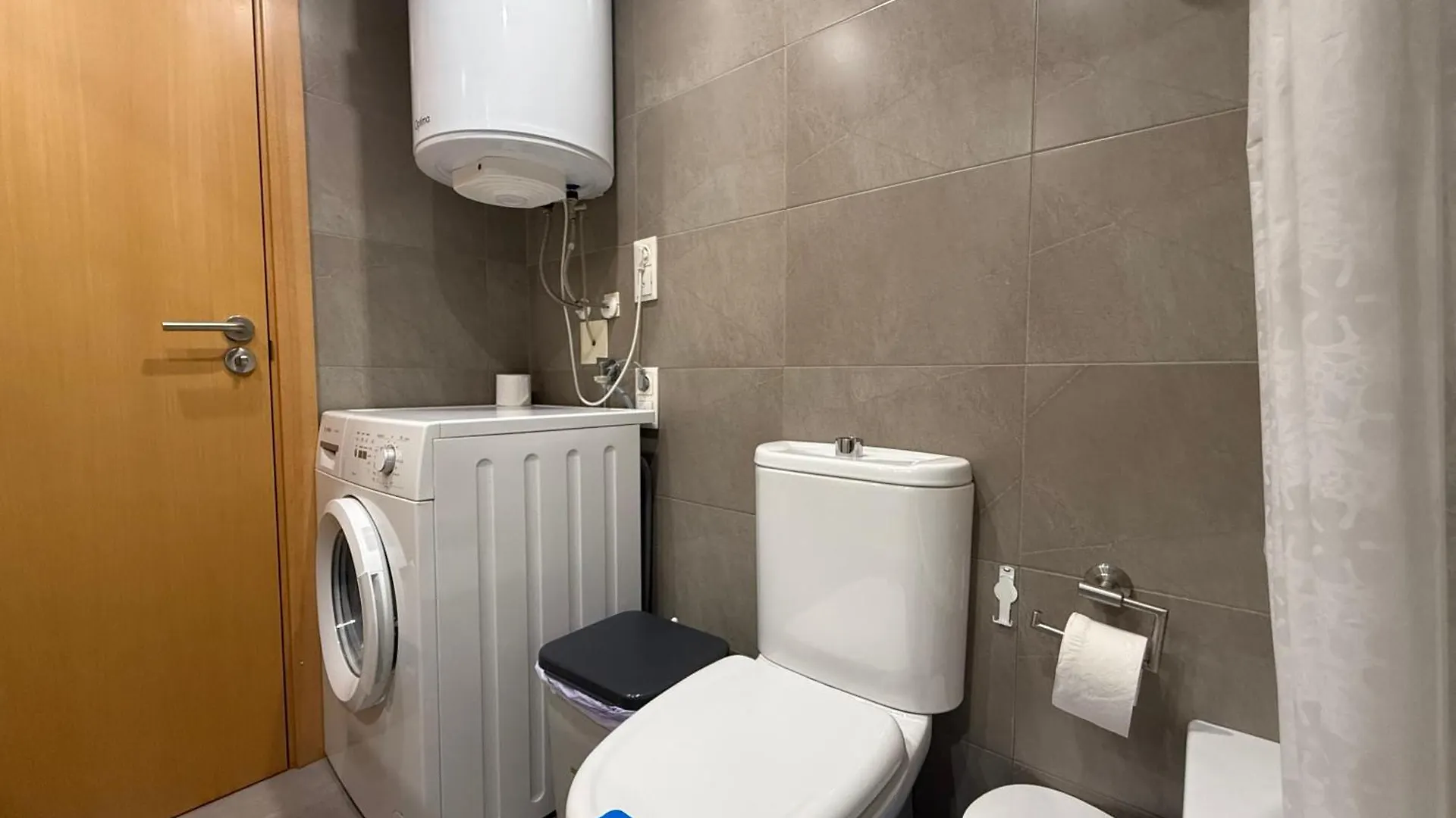 Th49 Apartamento Con Ac Y Parking En Tarragone